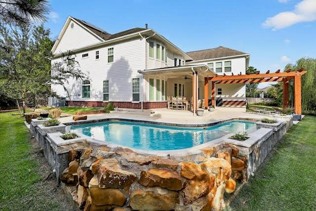 66 N Thatcher Bend Circle