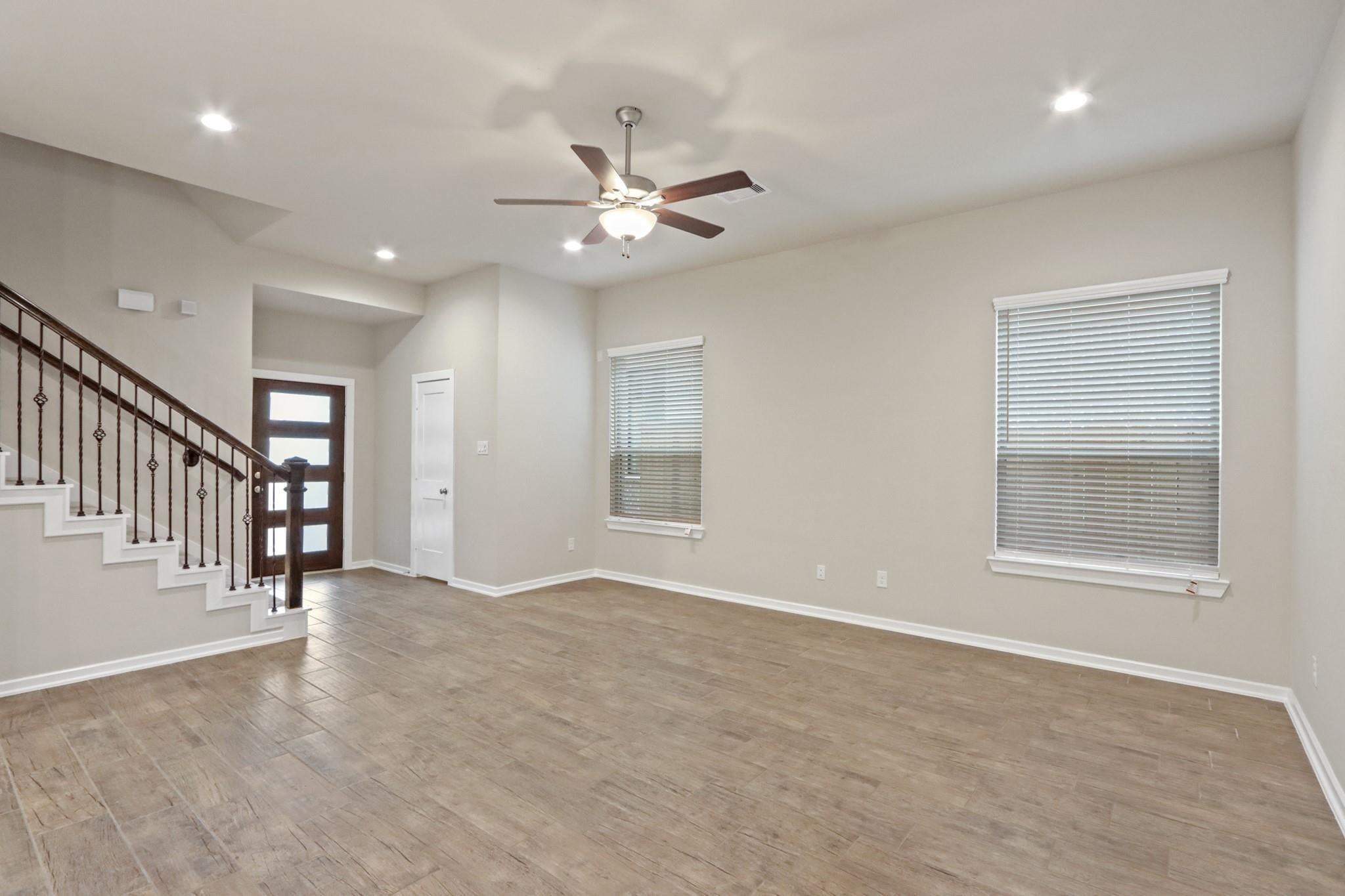 7011 Golden Groundsel Drive