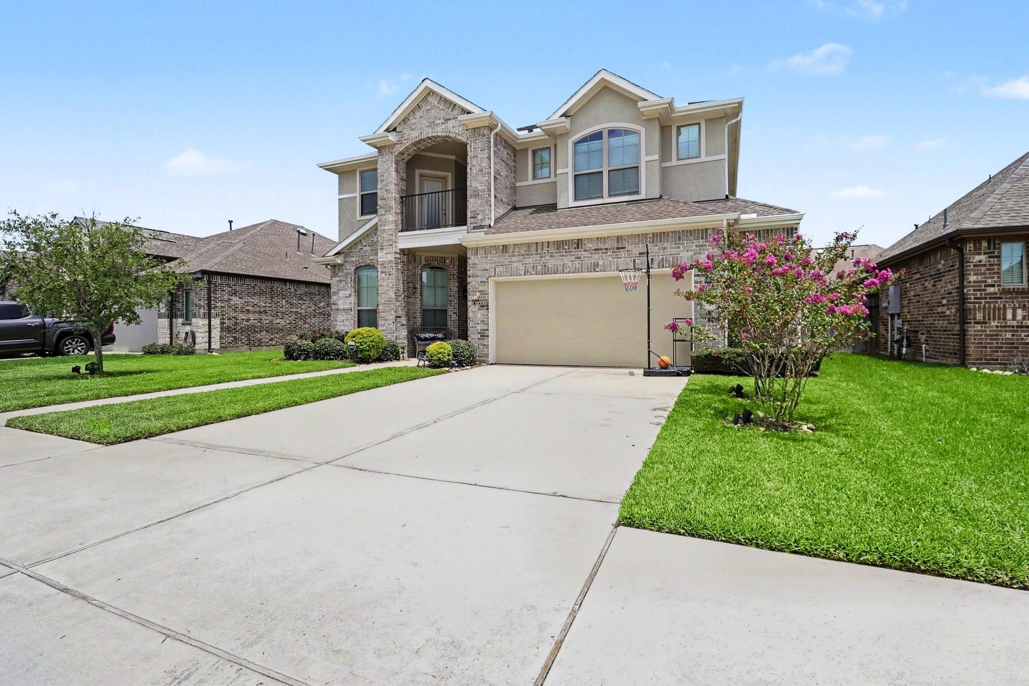 10519 Emory Park