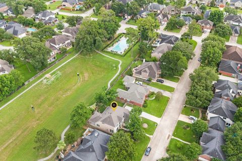 Photo of 31318 Bearing Star Lane, Tomball, TX 77375 (MLS # 86358900) Photo of 31318 Bearing Star Lane, Tomball, TX 77375 (MLS # 86358900)