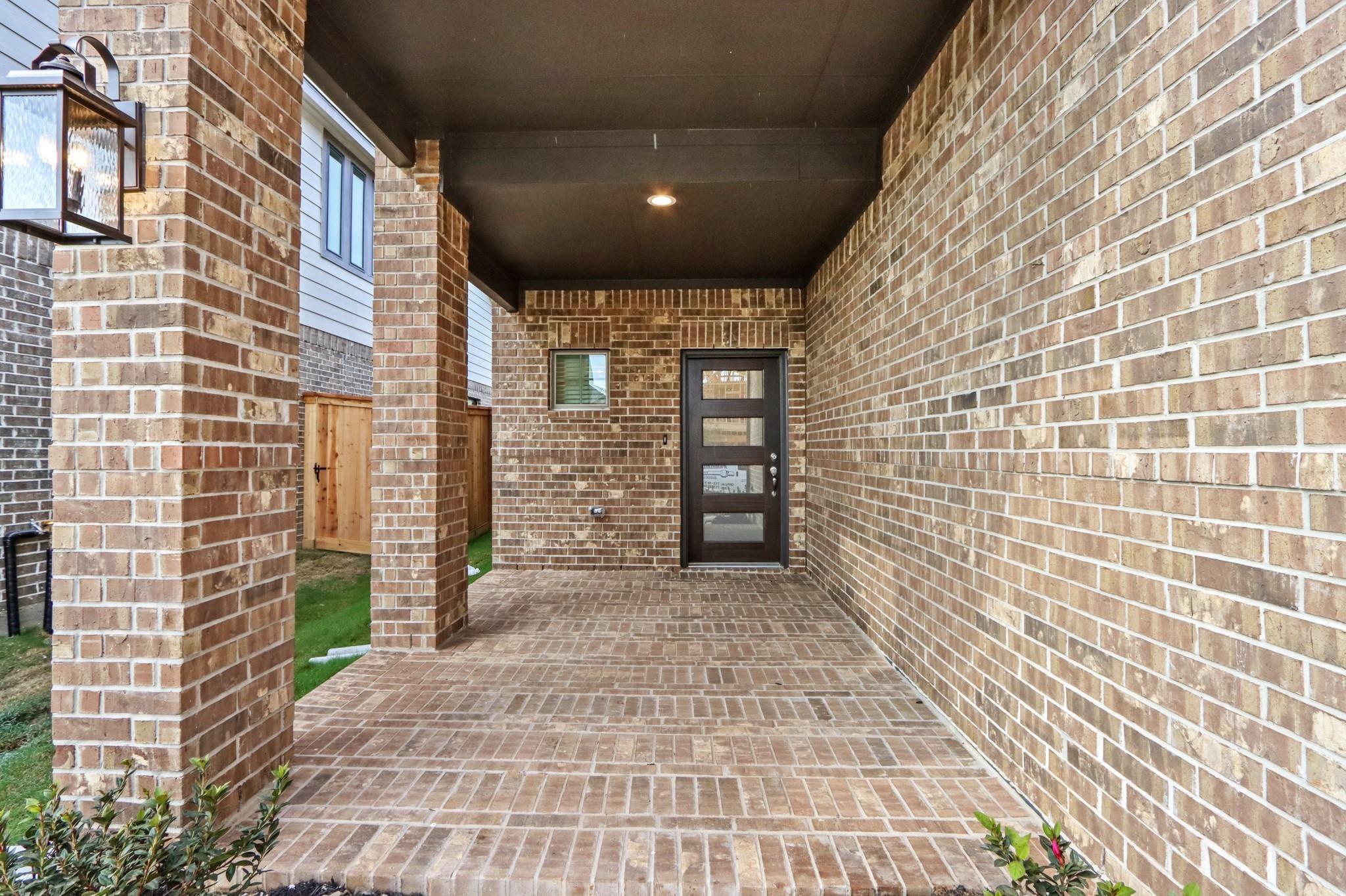 7011 Golden Groundsel Drive