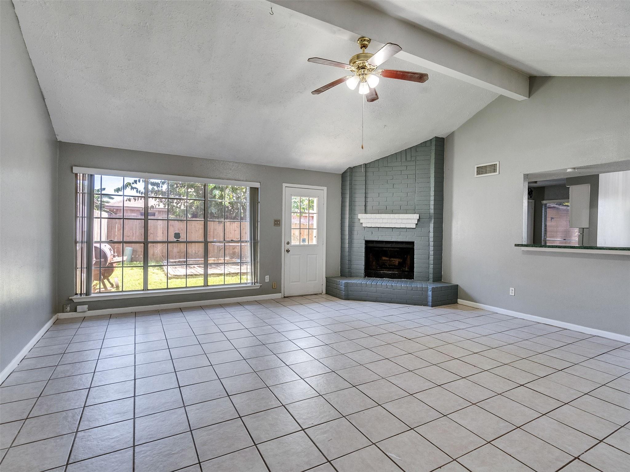 3306 Mayfly Court