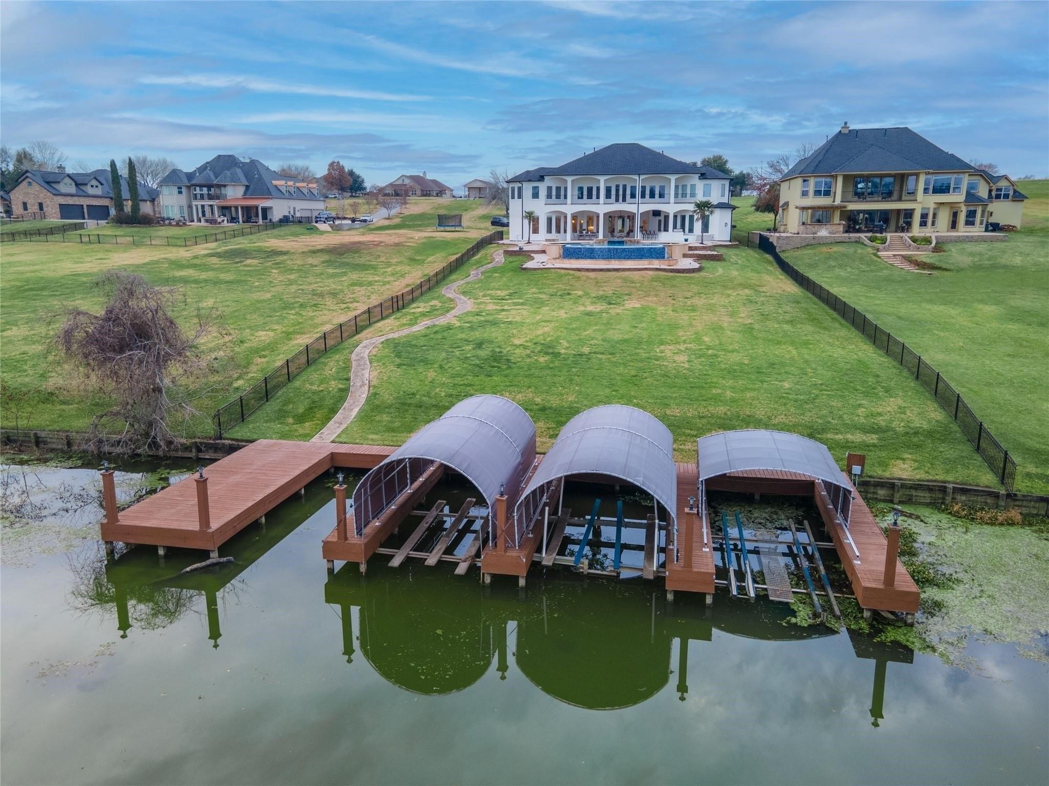 18980 Harbor Side Boulevard