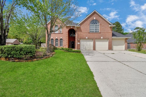 Photo of 7 New Dawn Place, Conroe, TX 77385 (MLS # 27010802)