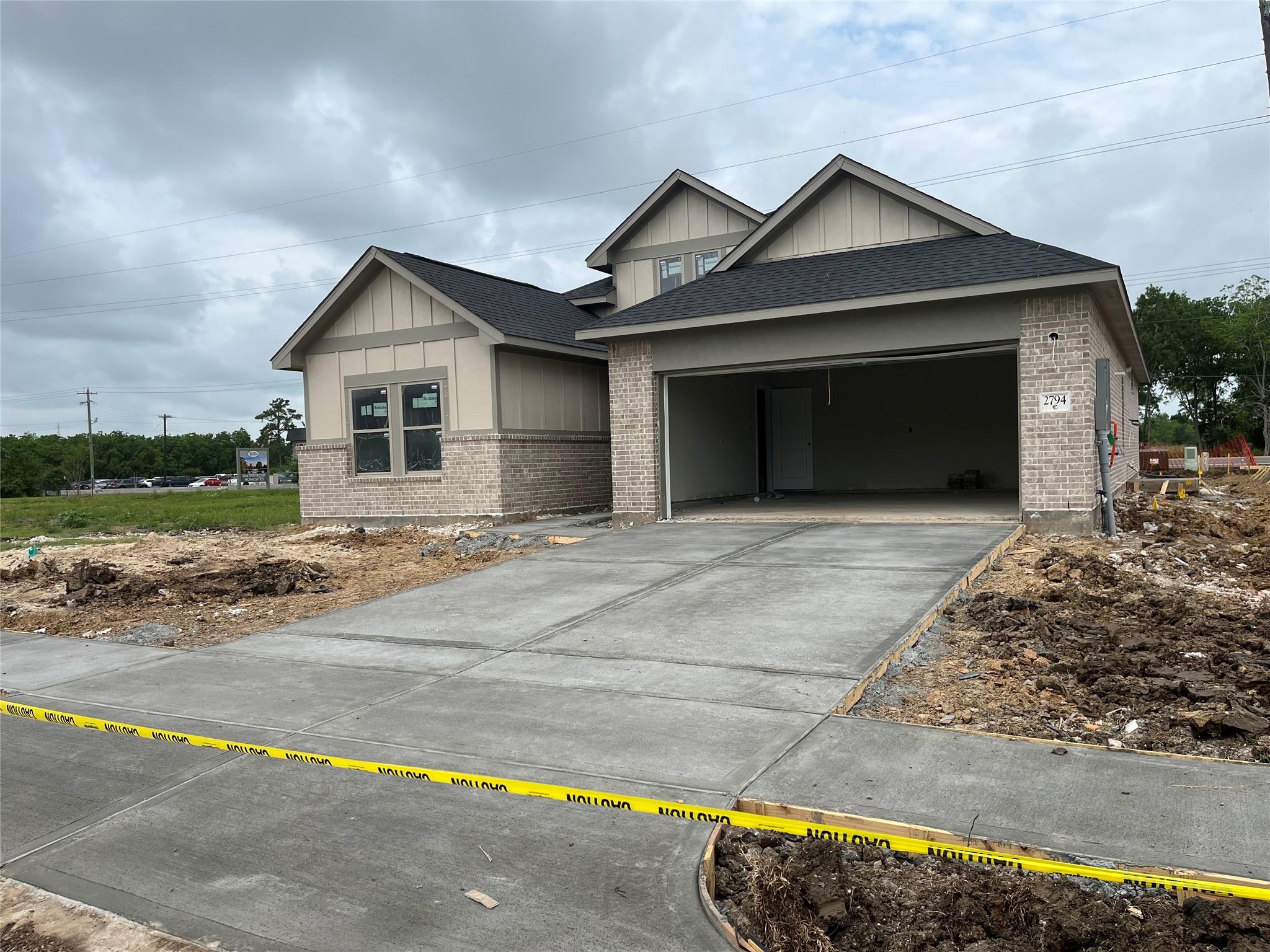2794 English Laurel Drive