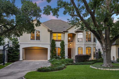 Photo of 3411 Banbury Place, Houston, TX 77027 (MLS # 84643044)