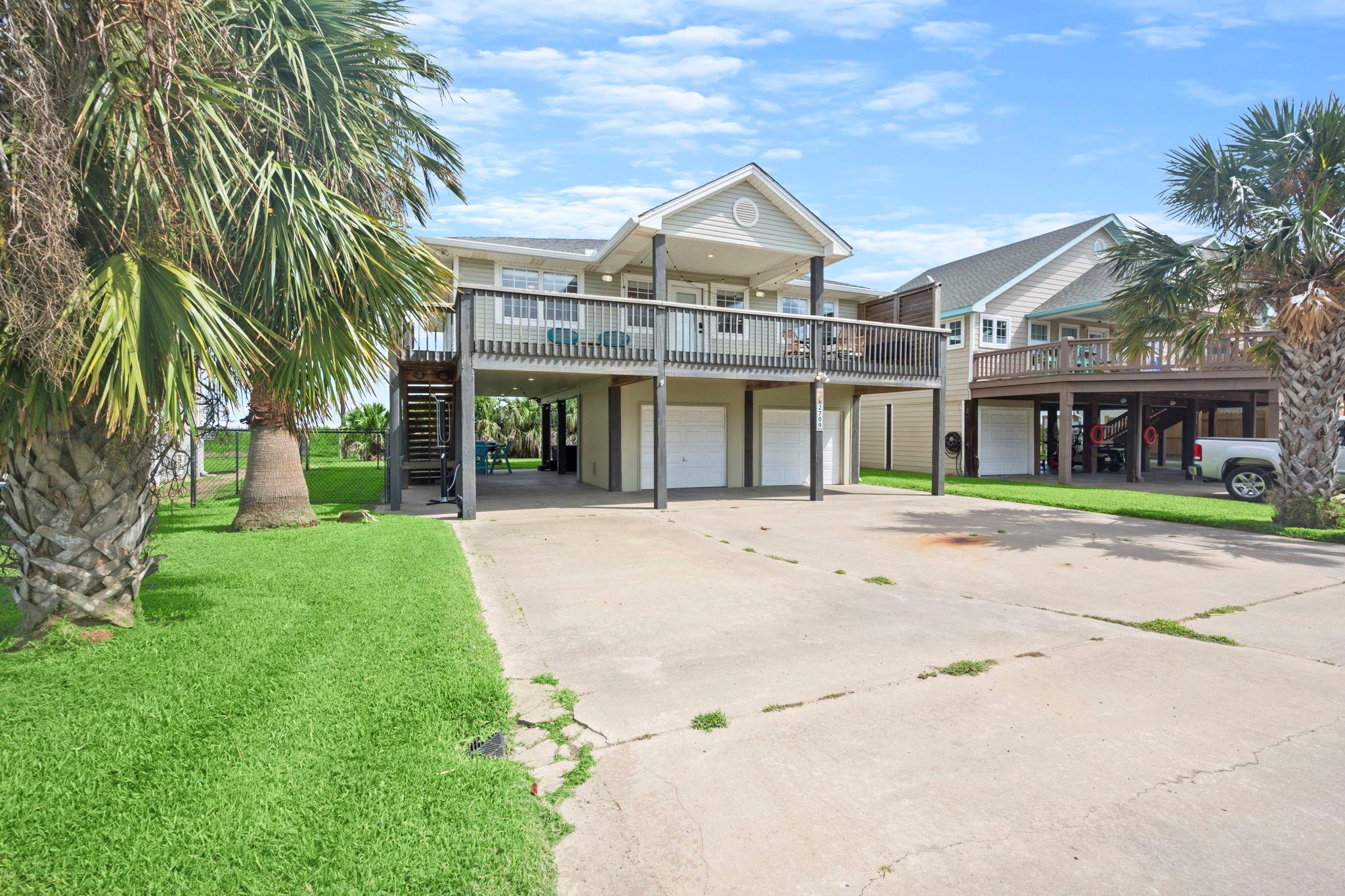 2709 Foster Drive