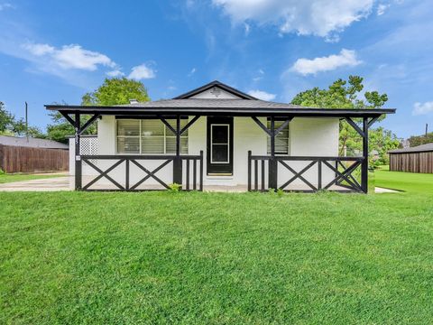 Photo of 9605 Belfast Road, La Porte, TX 77571 (MLS # 85256610)