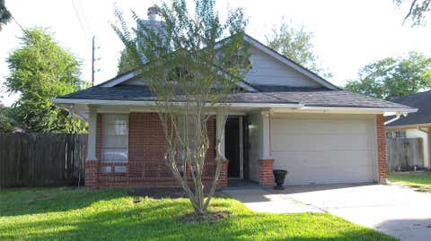 Photo of 15811 Beechnut Street, Houston, TX 77083 (MLS # 39805703)