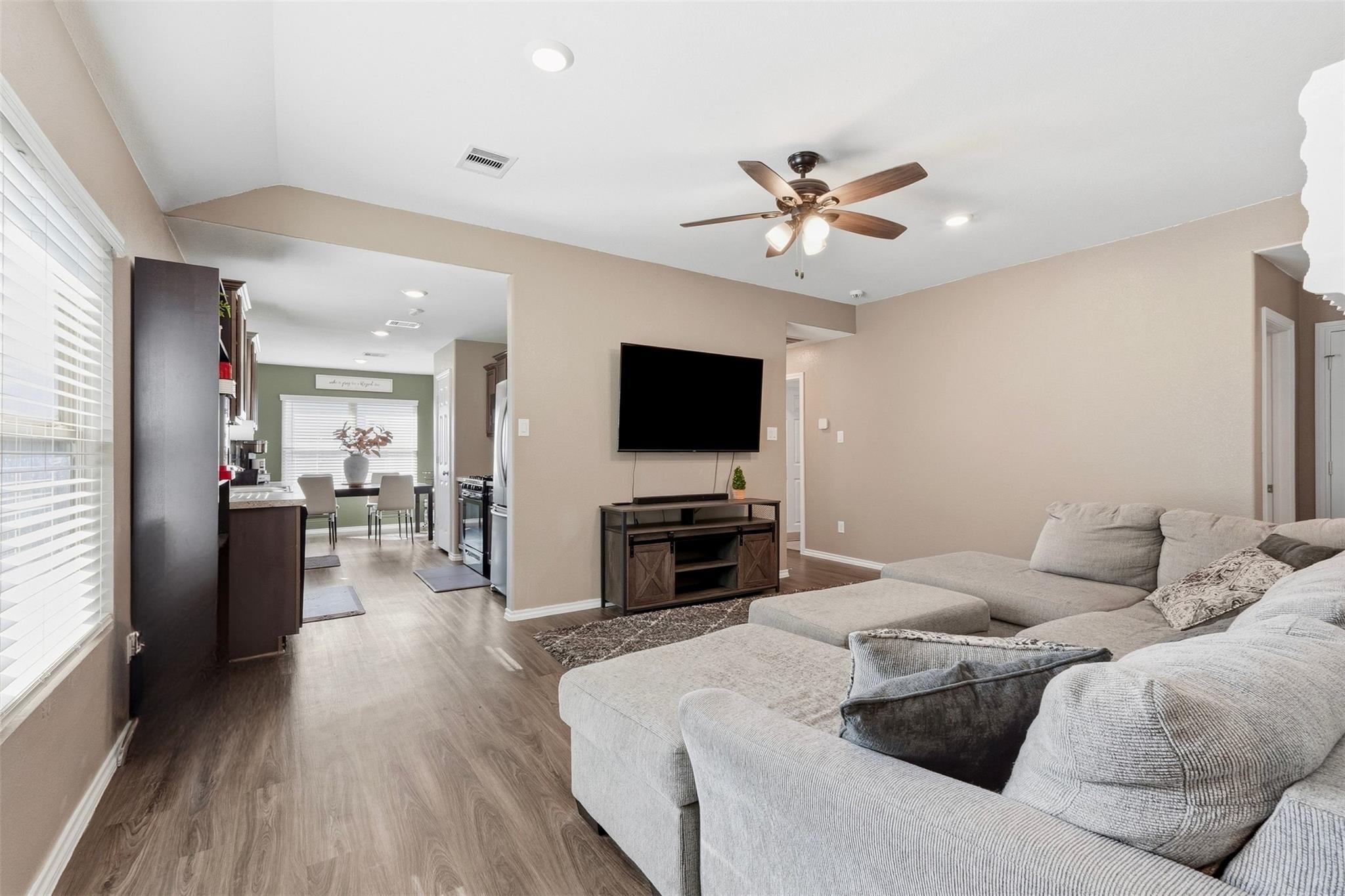 1207 Blue Hazel Court