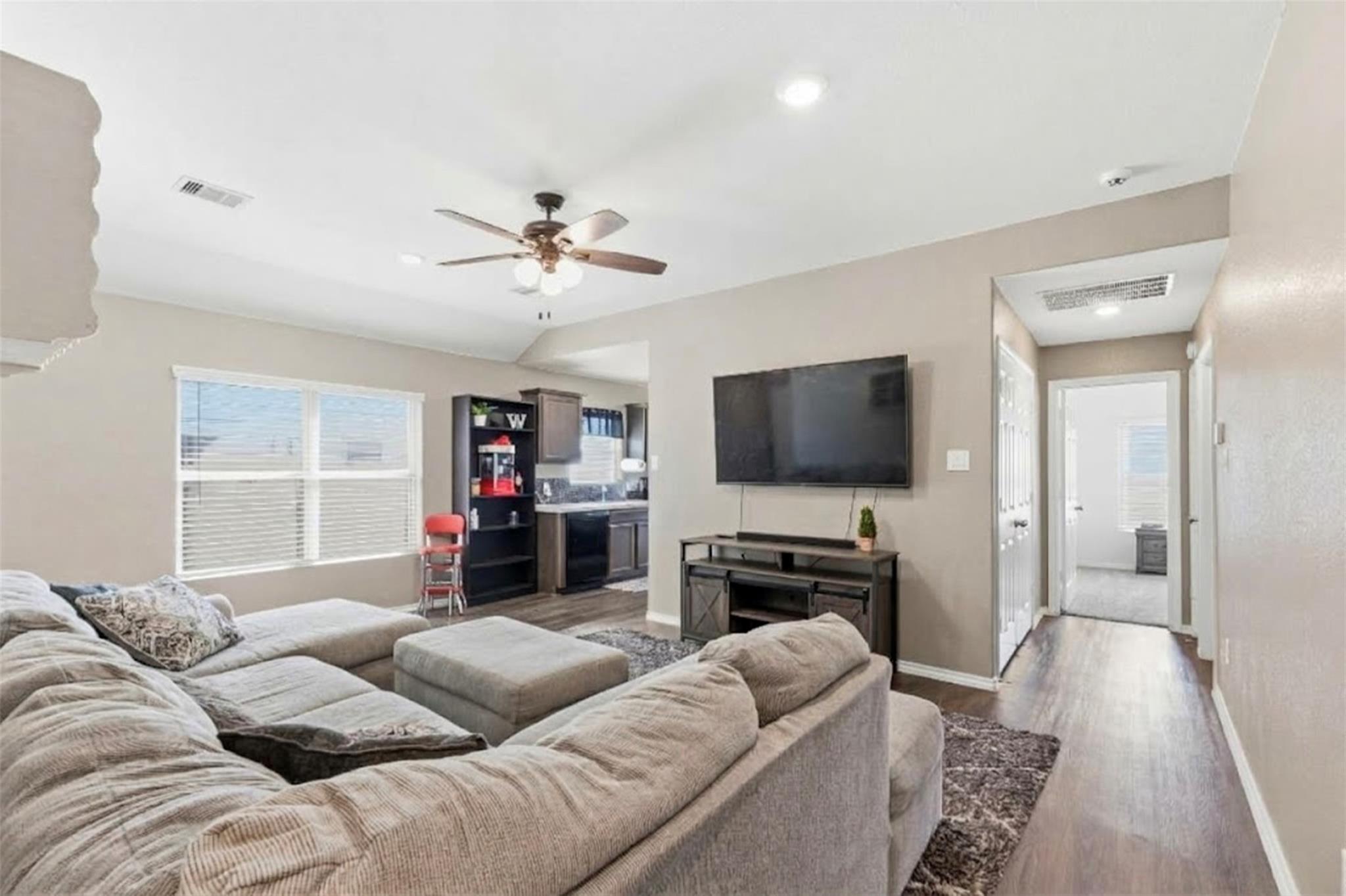 1207 Blue Hazel Court