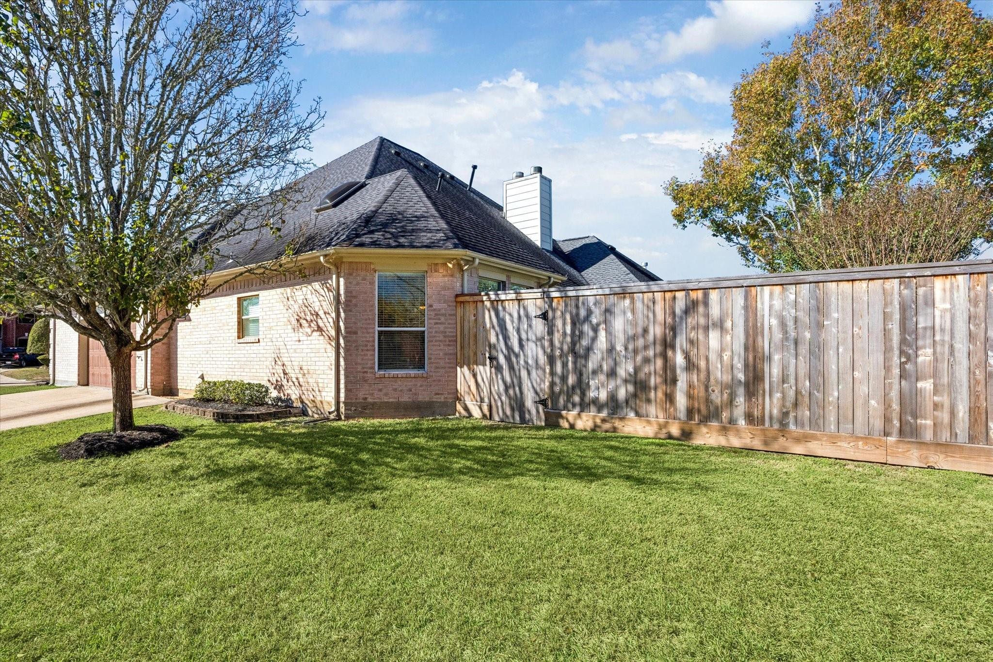 1301 Silver Maple Lane