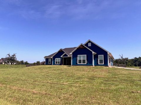 Photo of 2502 Majestic Oaks Court, Rosharon, TX 77583 (MLS # 53074574)