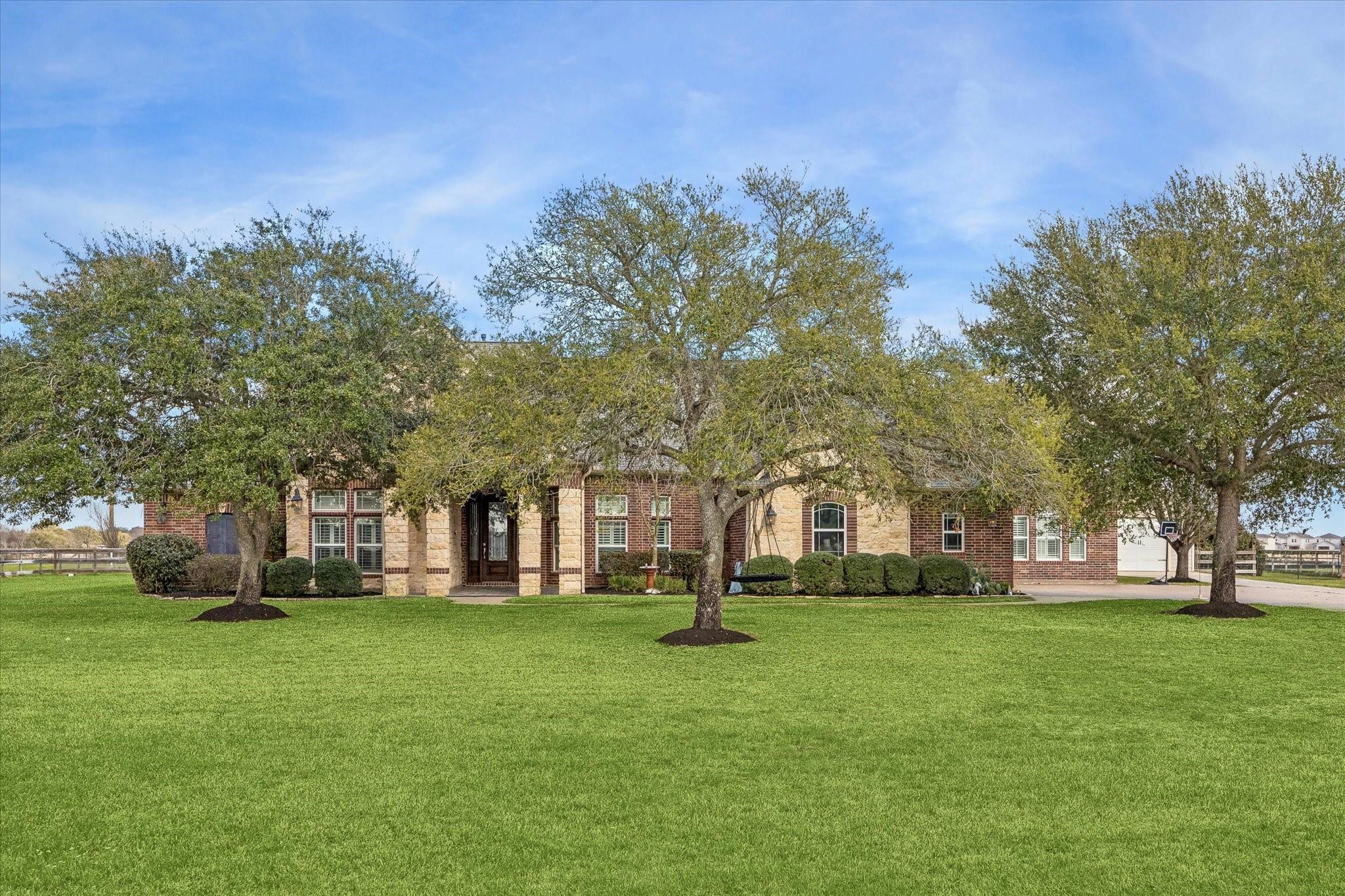 4802 Shadow Grass Drive