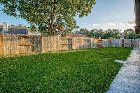 Tiny photo for 1419 Kyle Hill Lane, Sugar Land, TX 77479 (MLS # 89589622)