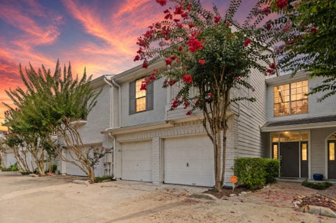 Photo of 1911 Bering Drive #28, Houston, TX 77057 (MLS # 76971671)