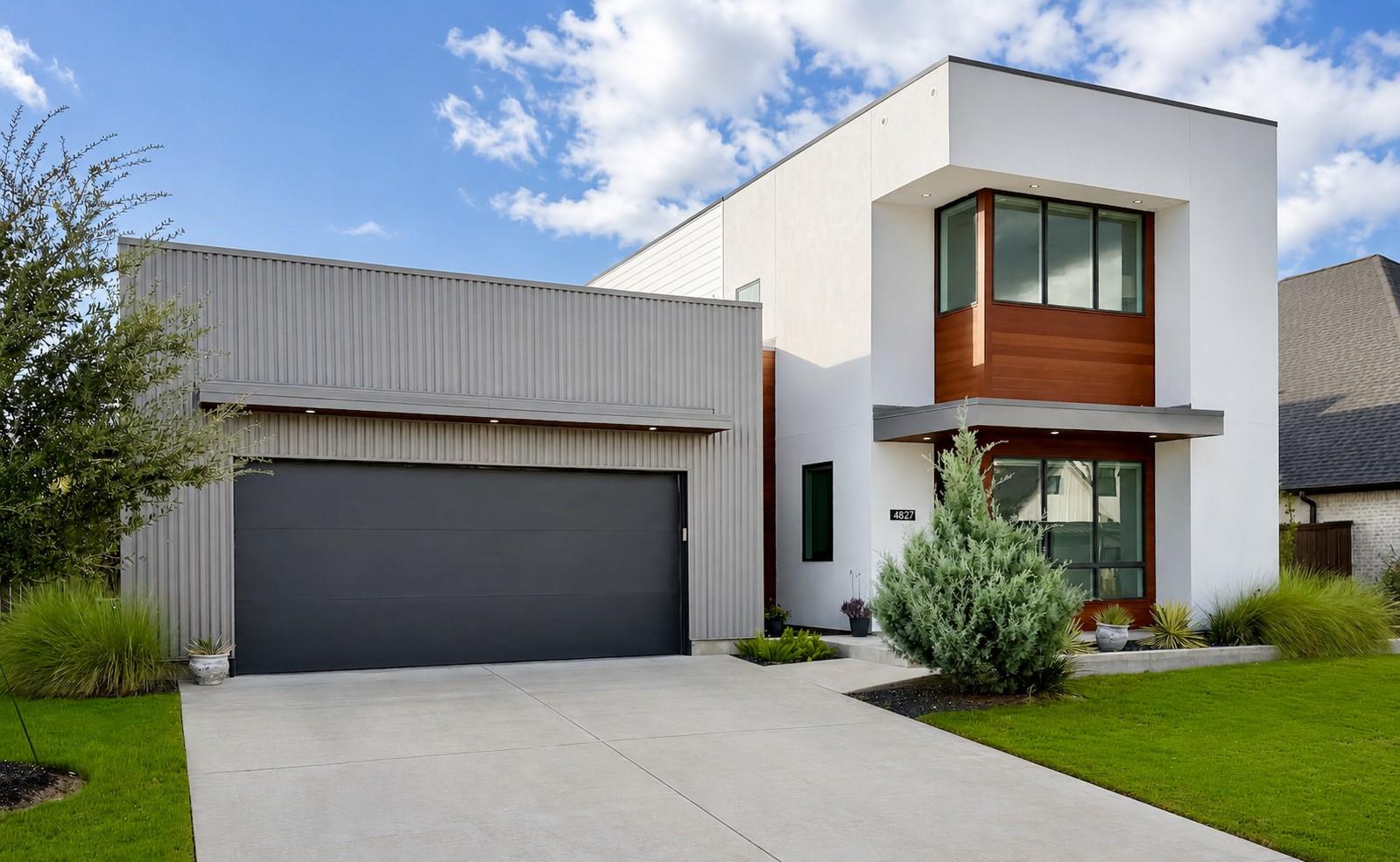 4827 Pearl River Court