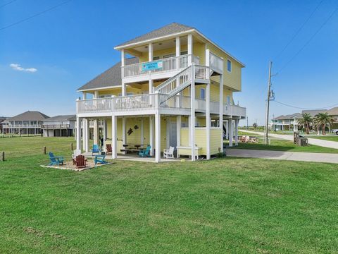 961 Hamilton Drive Crystal Beach TX 77650