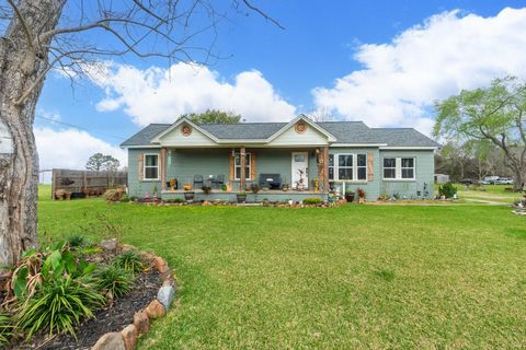 2930 W Shane Street Alvin TX 77511