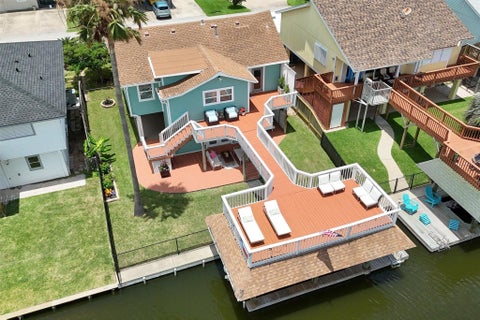 Photo of 1078 Redfish Street, Bayou Vista, TX 77563 (MLS # 73693336)