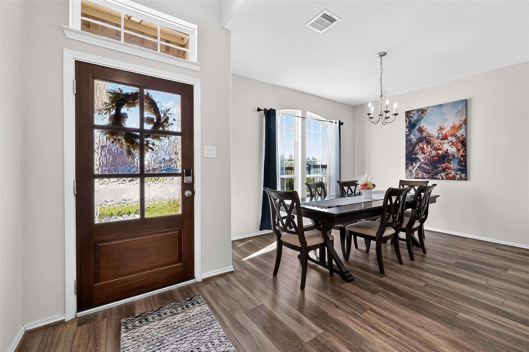 1601 Darwin Cedar Drive