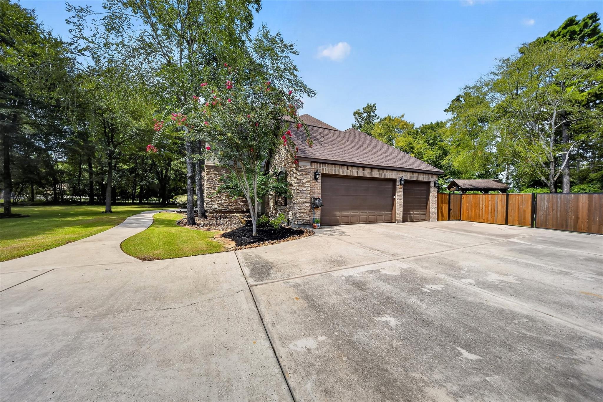 10410 Clubhouse Circle