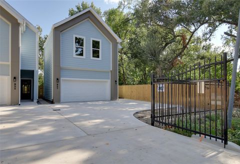 Tiny photo for 957 Ringold Street, Houston, TX 77088 (MLS # 70645492)