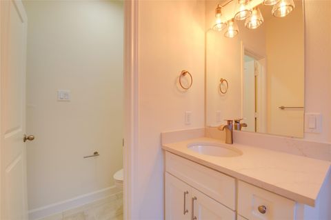 Tiny photo for 957 Ringold Street, Houston, TX 77088 (MLS # 70645492)