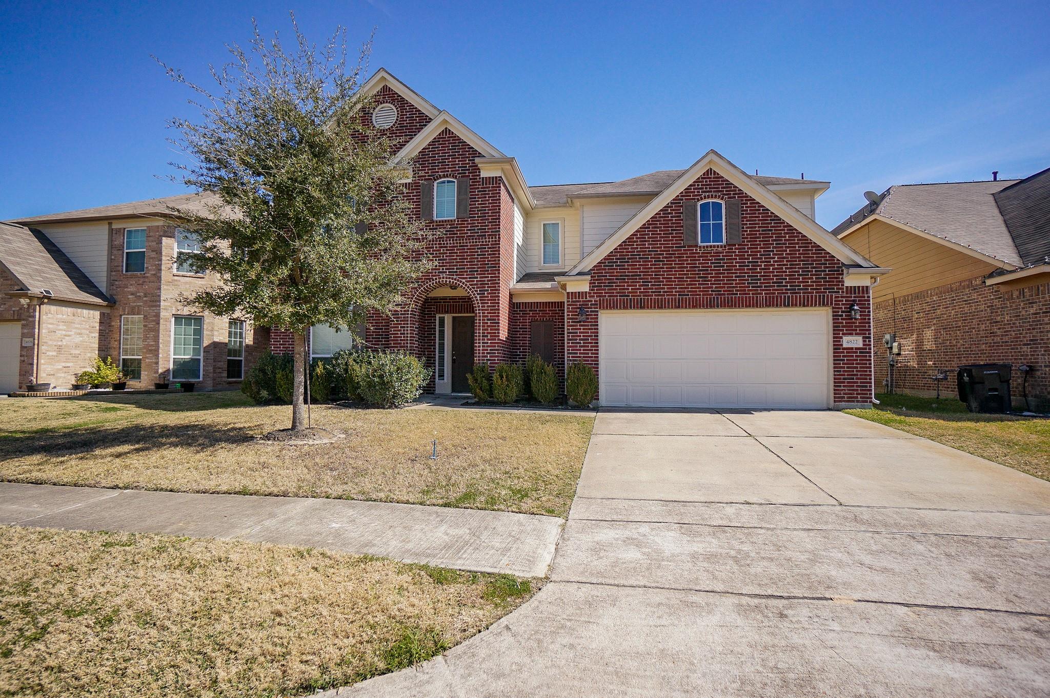 4822 Gingham Check Court