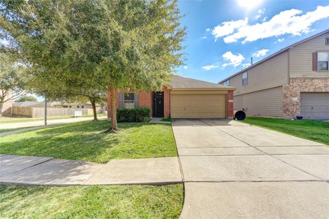 Photo of 16107 Heights Harvest Lane, Cypress, TX 77429 (MLS # 46531453)
