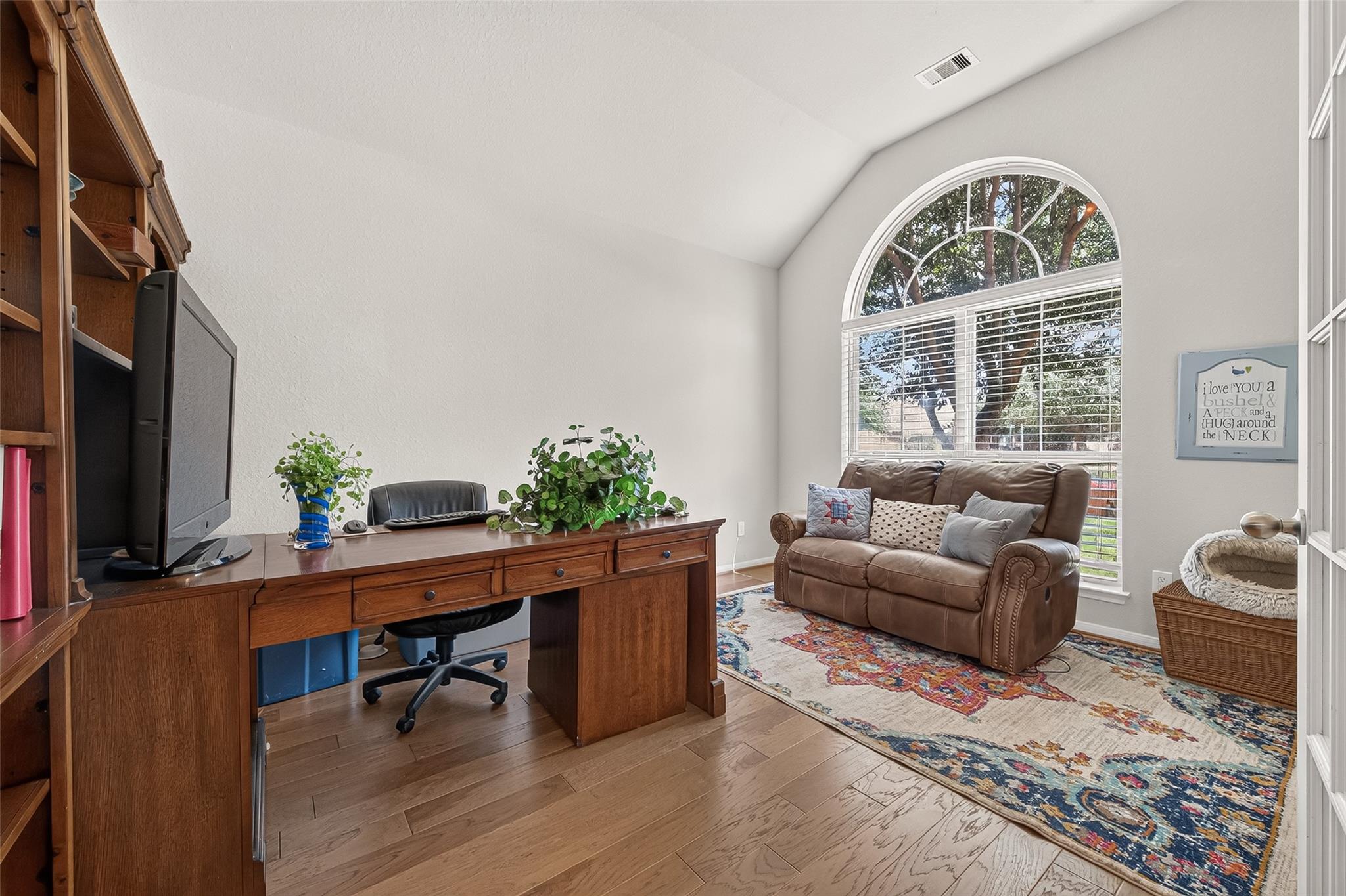 4910 Culver Lane