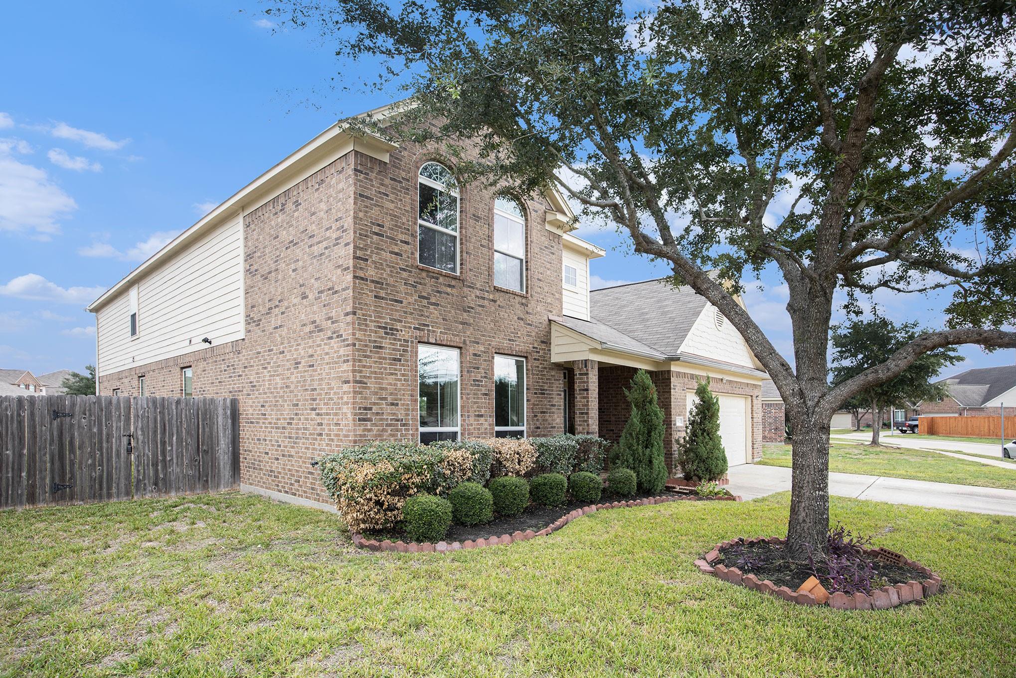 13902 Juniper Bend Lane