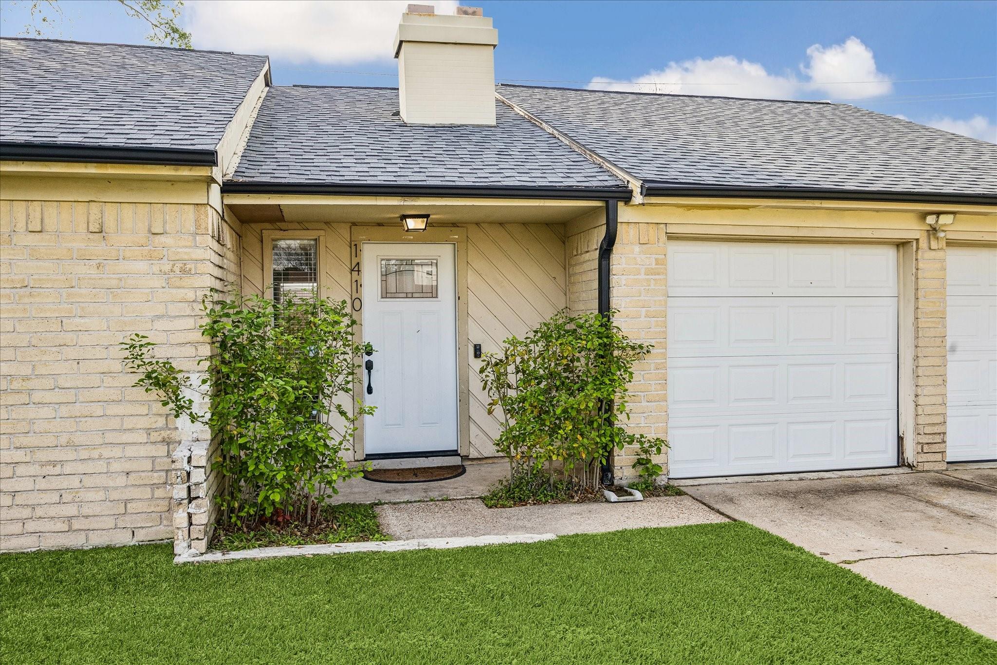 1410 Gentle Bend Drive