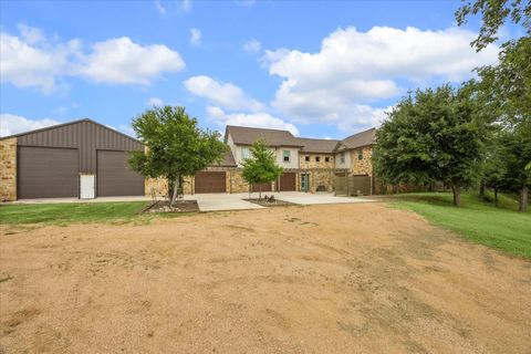 Photo of 511 Chimney Cove Drive, Marble Falls, TX 78654 (MLS # 21733270)