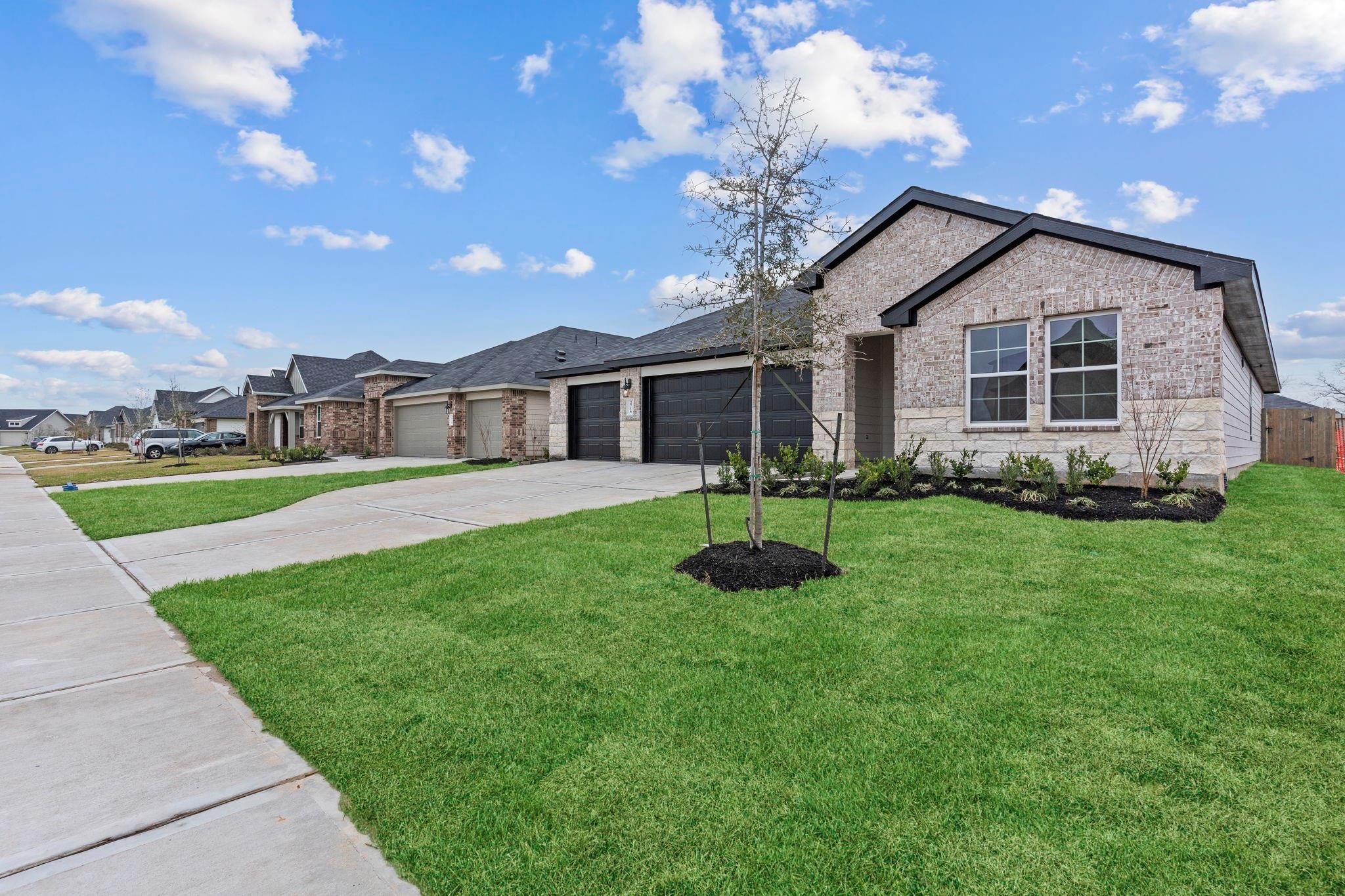 6602 Kingfisher Lane