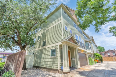 Photo of 2003 Wichita Street, Houston, TX 77004 (MLS # 61627974)