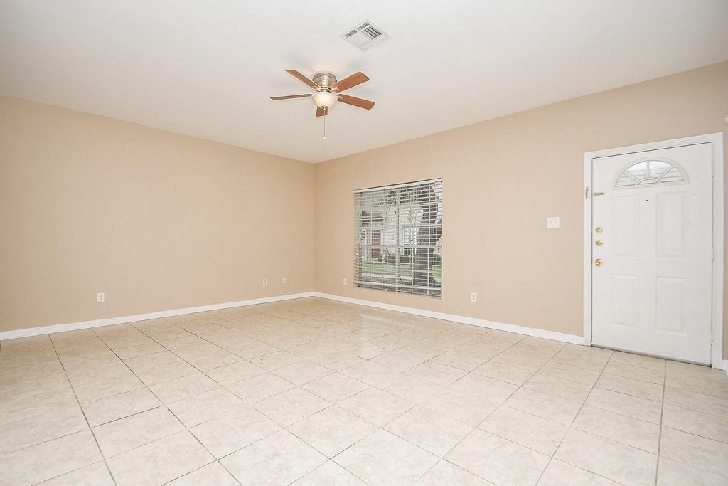 Photo of 1069 Birnham Woods Boulevard, Pasadena, TX 77503 (MLS # 73520269)