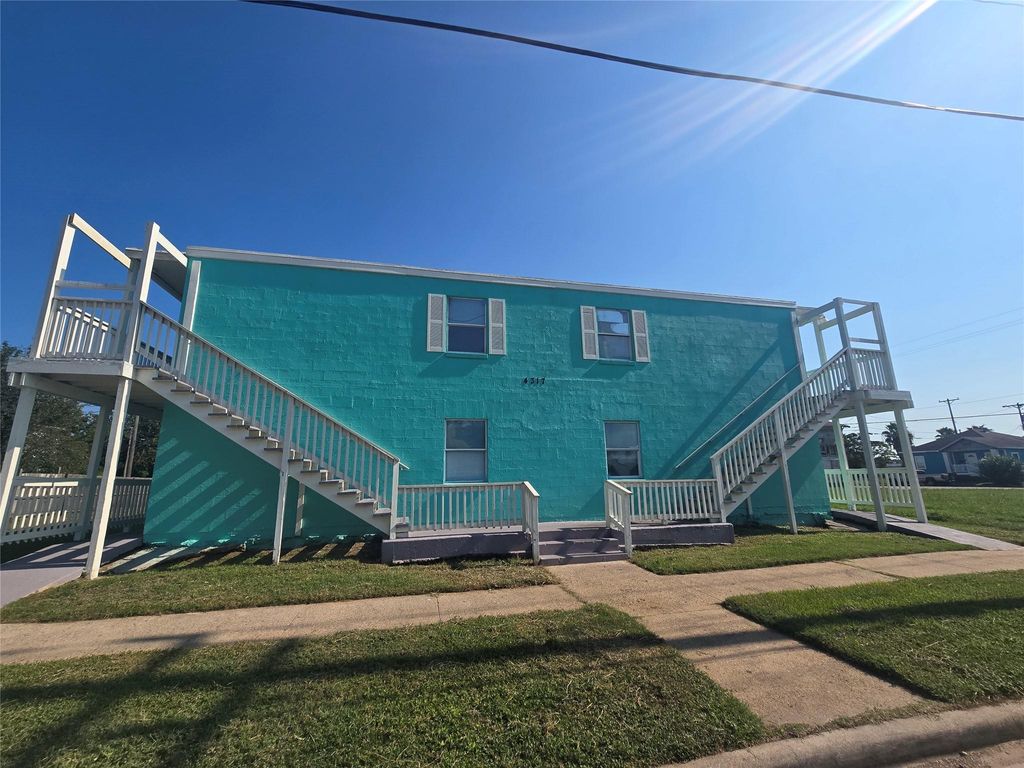 Photo of 4217 Sealy Street #6, Galveston, TX 77550 (MLS # 77876406)