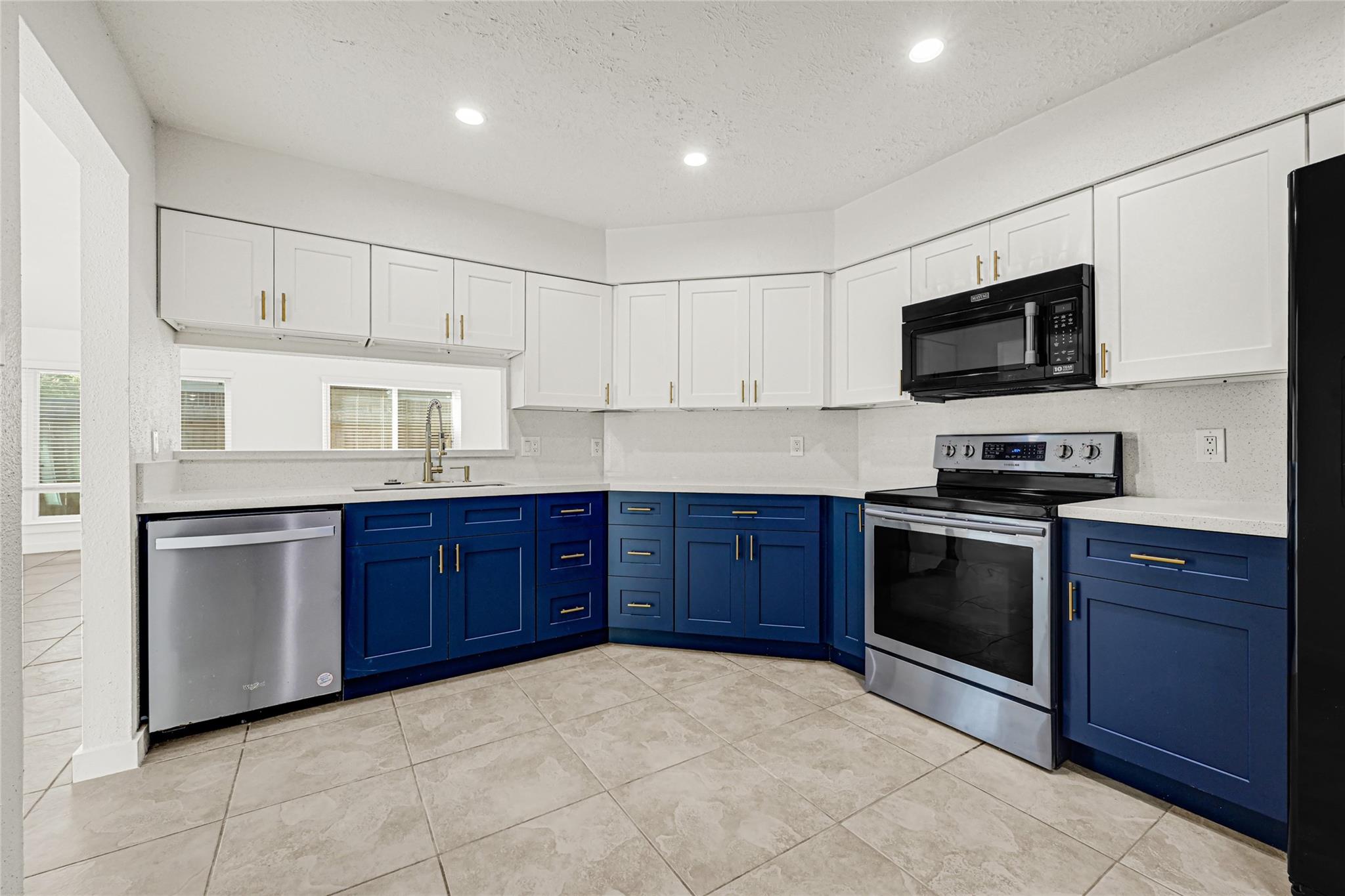 2239 Pilgrims Point Drive