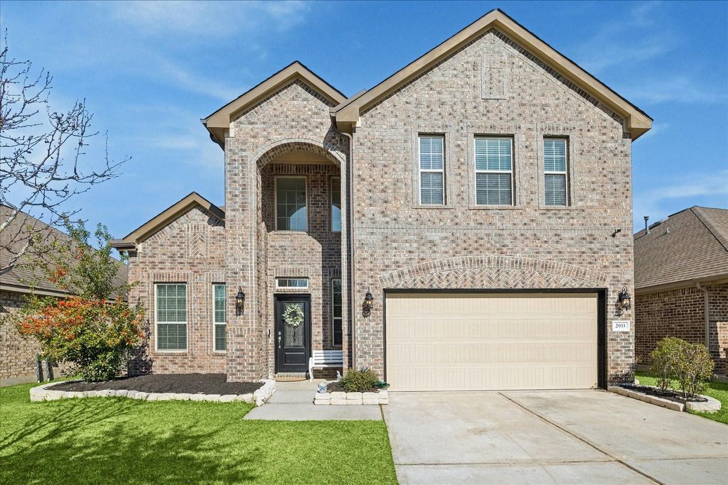 Photo of 2933 Fox Ledge Court, Conroe, TX 77301 (MLS # 26816569)