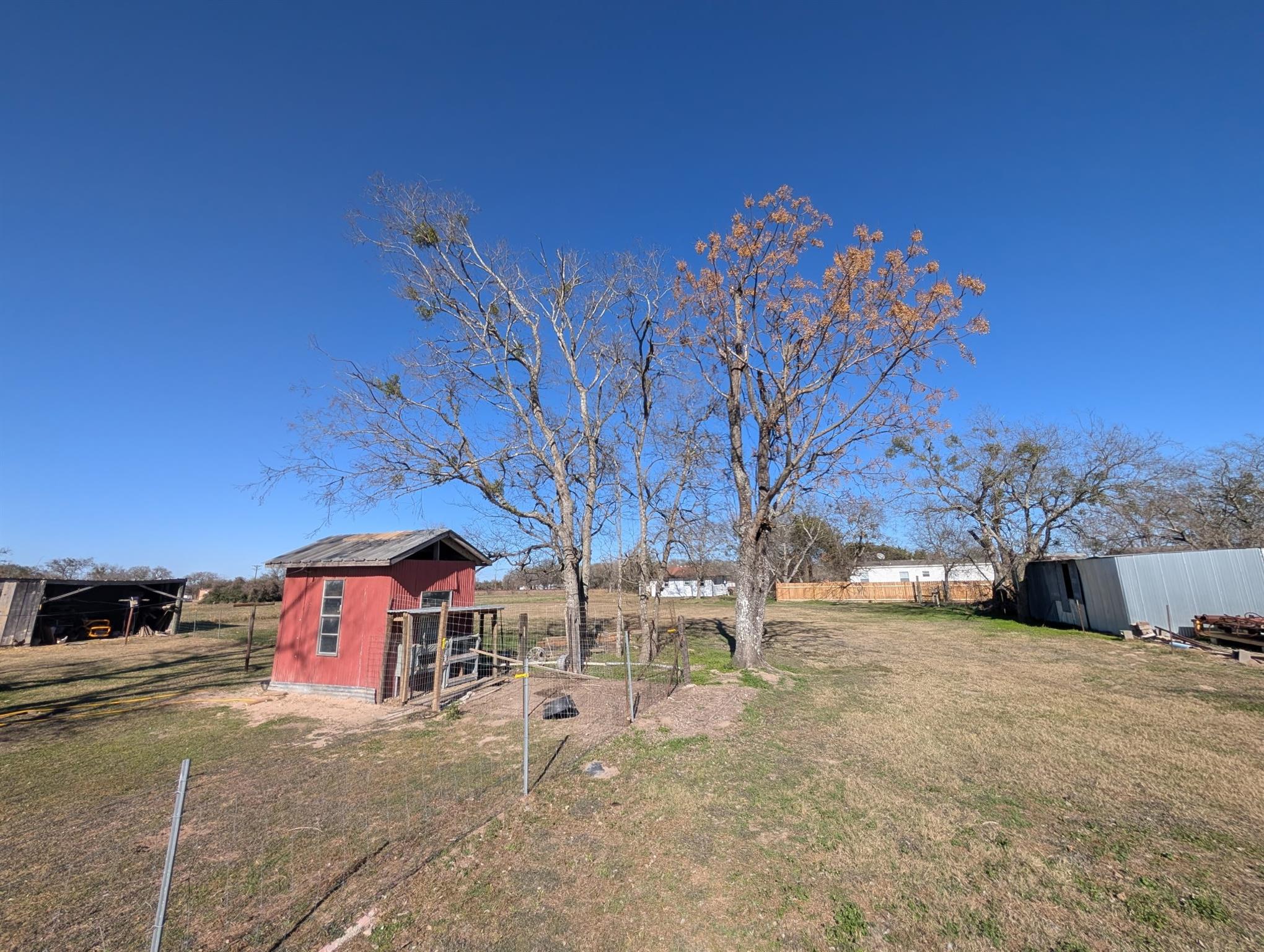 17941 State Highway 36 S