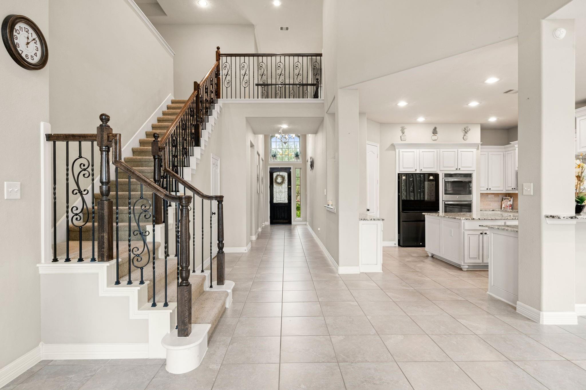 2714 Ember Pass Lane