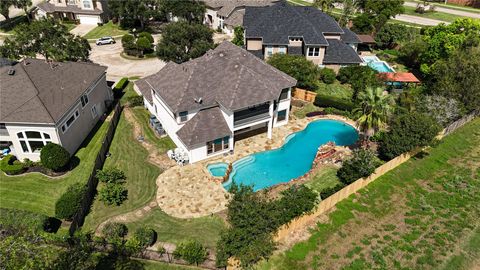 Photo of 5207 Eagle Pointe Court, Sugar Land, TX 77479 (MLS # 7440927)