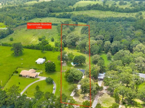 Photo of 7036 Fm 841, Lufkin, TX 75901 (MLS # 97226088)