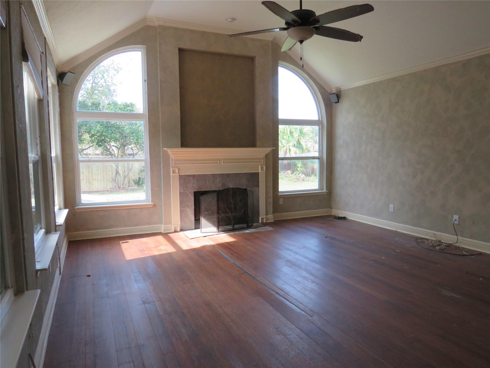 1212 Bob White Drive