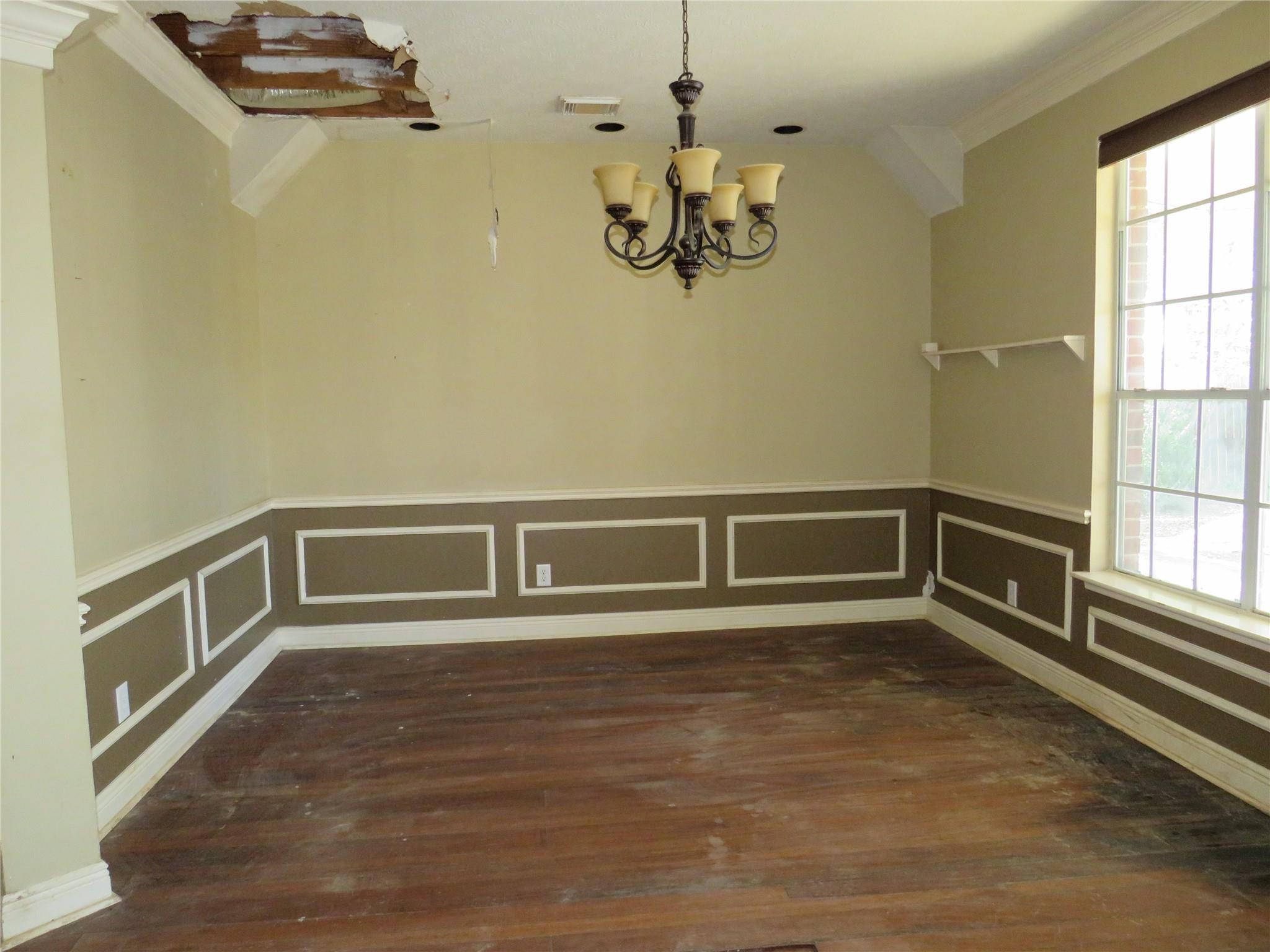 1212 Bob White Drive