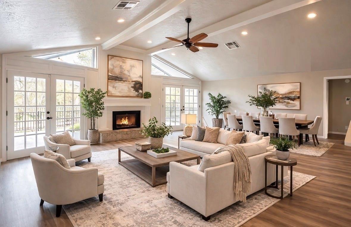 4509 Country Club Drive