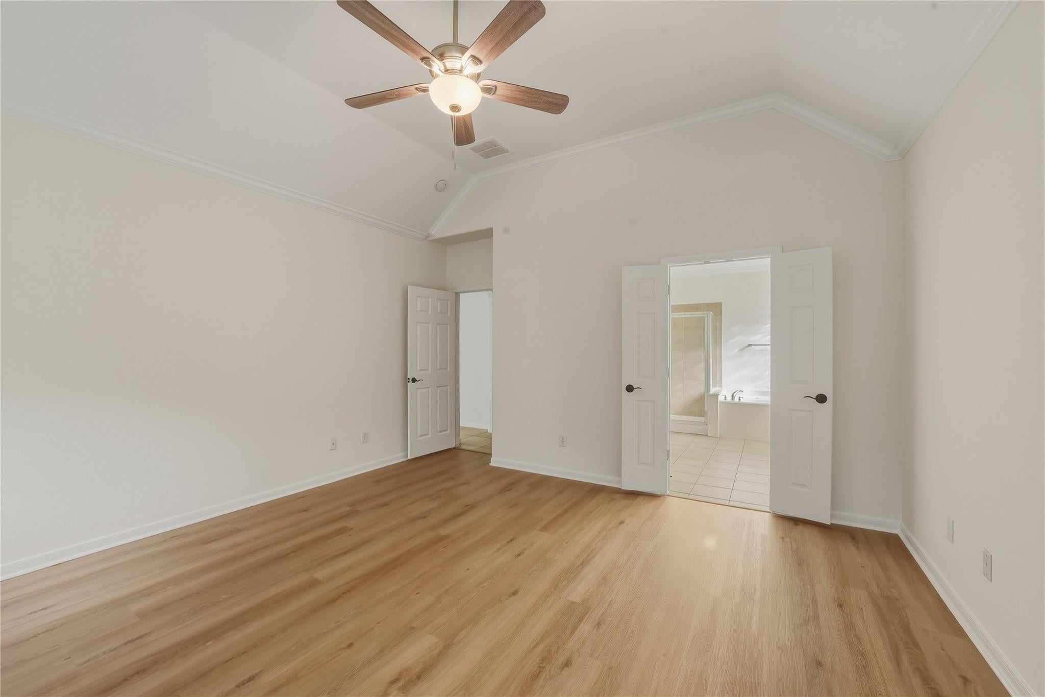 4702 Tremont Glen Lane