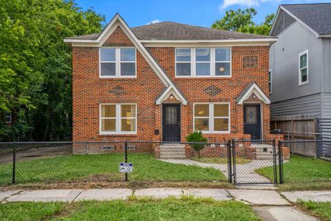 Photo of 2618 Truxillo Street, Houston, TX 77004 (MLS # 79759301)