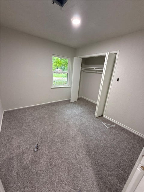 Photo of 431 N Tinsley Street, Angleton, TX 77515 (MLS # 6949374)